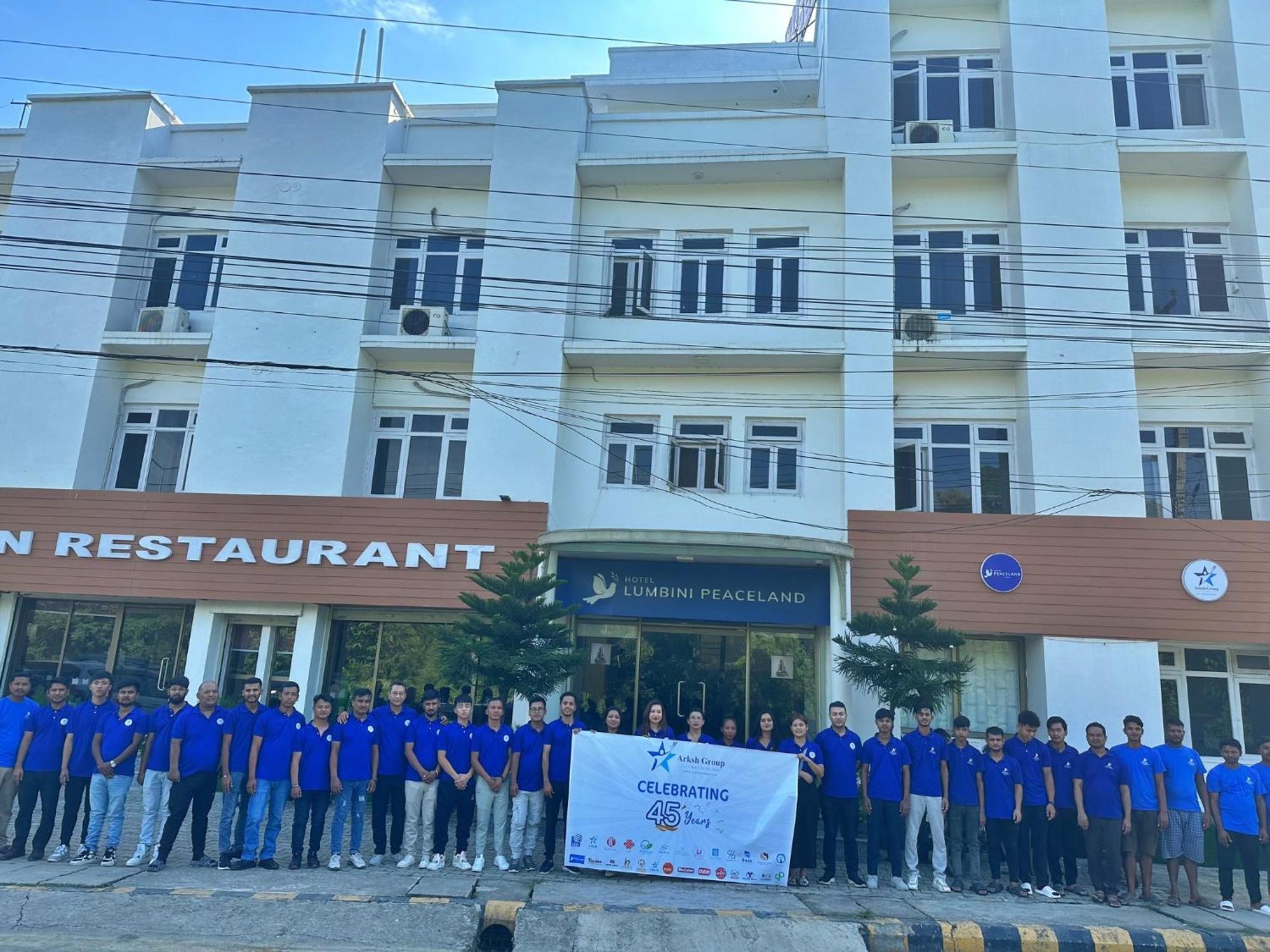 Hotel Peaceland Lumbini Экстерьер фото