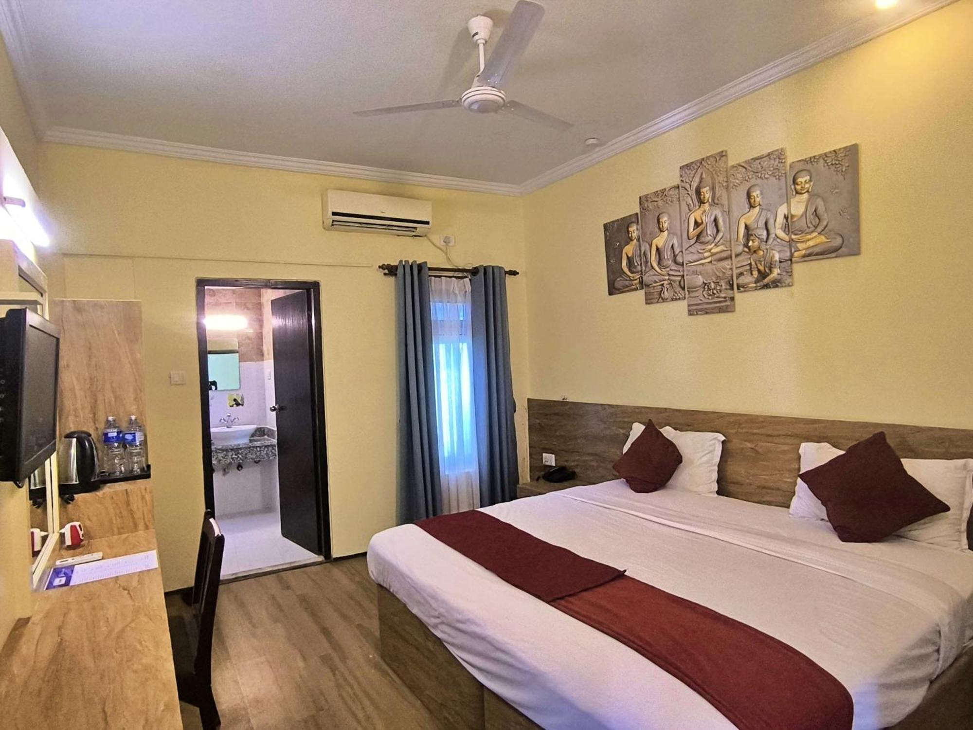 Hotel Peaceland Lumbini Экстерьер фото
